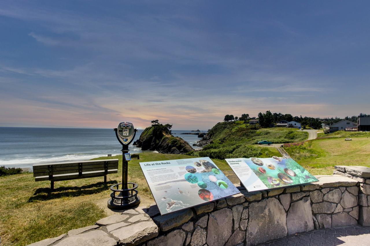 Whimsy By The Sea Villa Port Orford Exterior photo